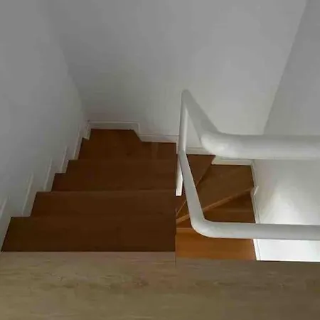 アパート Precioso Duplex En Wifi オビエド